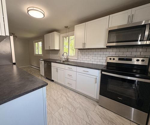62 Till St, Enfield, CT, 06082-2034 | Card Image