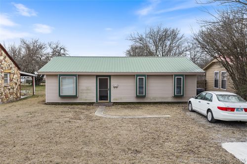 1602 8th Nw, Ardmore, OK, 73401 | Card Image