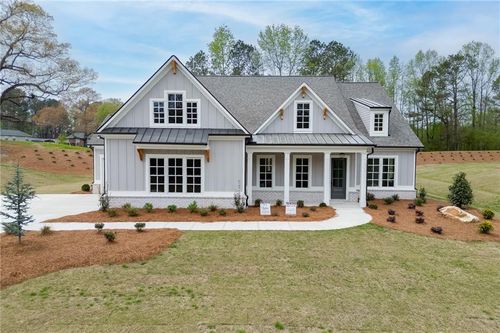 8155 Heardsville Cir, cumming, GA, 30028-3691 | Card Image