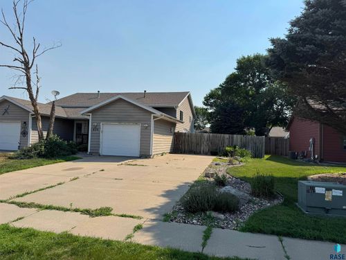 630 N James Ave Avenue, Tea, SD, 57064 | Card Image