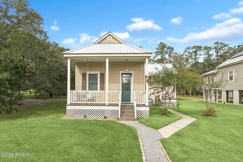 804 Johnson St, Madisonville, LA, 70447-9774 | Card Image