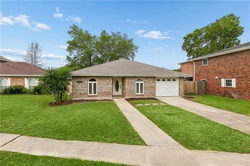 4925 Belle Dr, Metairie, LA, 70006-2142 | Card Image