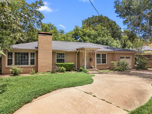 2026 S Wall Ave, Tyler, TX, 75701-4365 | Card Image