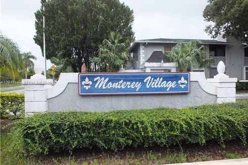 103-2-426 Ne 210th Circle Ter, Miami, FL, 33179-1850 | Card Image