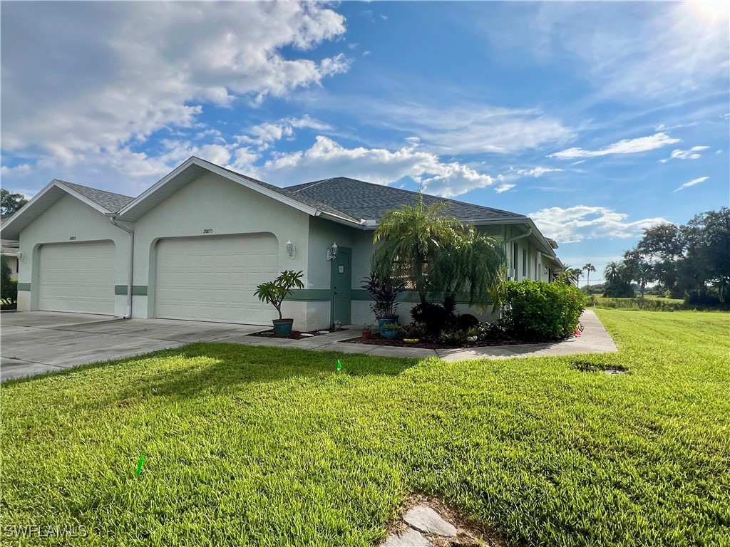 Lake Vista Cir, Lehigh Acres, FL 33936