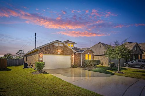 126 Polar Bear Trl, Crosby, TX, 77532-2409 | Card Image