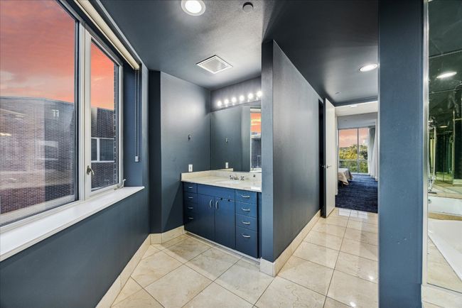 APT-401 - 901 W 9 Th St, Condo with 3 bedrooms, 2 bathrooms and null parking in Austin TX | Image 15
