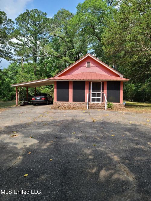 112 Lott Rd, Perkinston, MS, 39573-4922 | Card Image