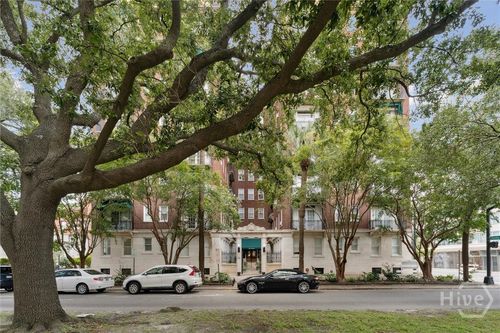 73and83-24 E Liberty St, Savannah, GA, 31401-3977 | Card Image