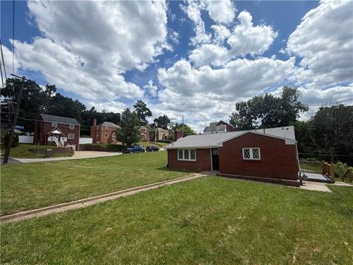 334 Caperton St, Pittsburgh, PA, 15210-3226 | Card Image