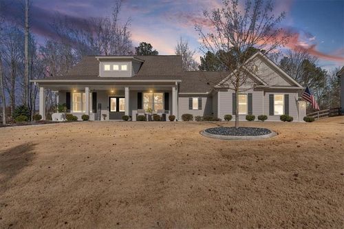 7705 Wandering Oak Way, Cumming, GA, 30041-4308 | Card Image