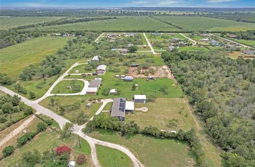 213 River Front Dr, Cedar Creek, TX, 78612-3435 | Card Image