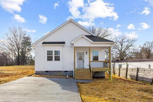 713 New Jersey Avenue, Burlington, NC, 27217 | Card Image