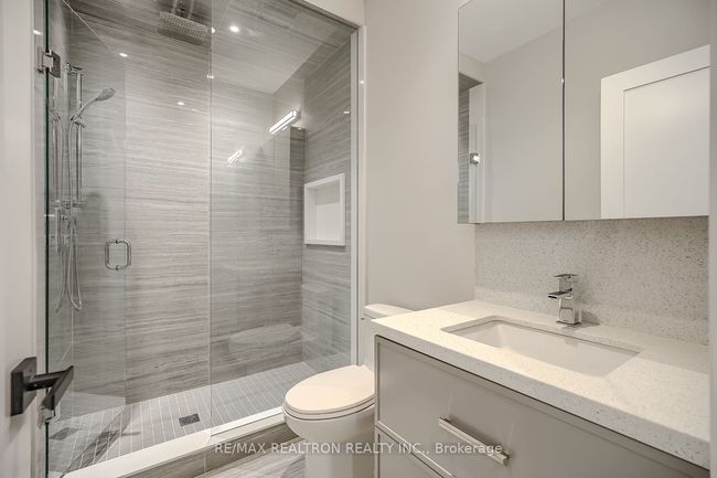 3793 Ferretti Crt, House attached with 5 bedrooms, 6 bathrooms and 2 parking in Innisfil ON | Image 40