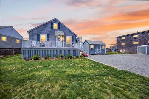 6 Arbeth Rd, Narragansett, RI, 02879-5830 | Card Image