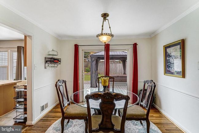 5901 Wivenhoe Ct, House other with 5 bedrooms, 3 bathrooms and null parking in ALEXANDRIA VA | Image 15