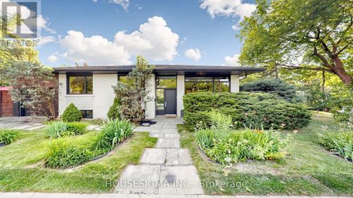 6 Koos Road, Toronto (Markland Wood), ON, M9C1W3 | Card Image