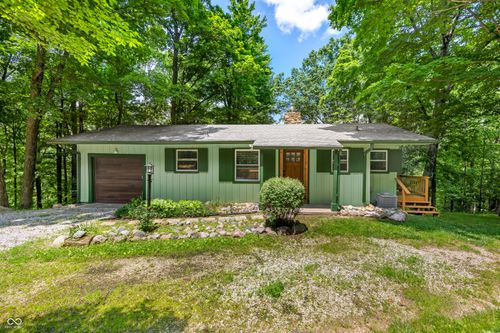 1058 Freeman Ridge Rd, Nashville, IN, 47448-8486 | Card Image