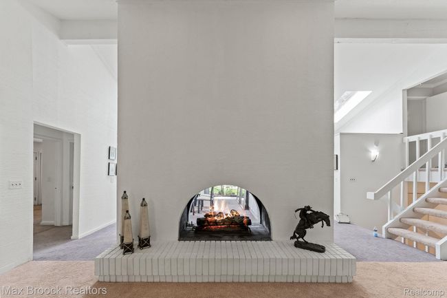 8-web-or-mls-A0102007.jpg | Image 6