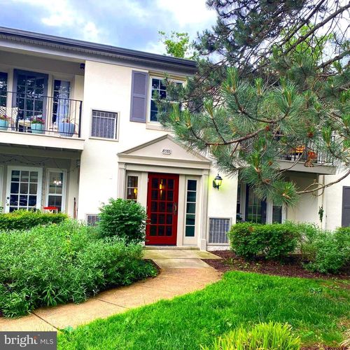 640-8353 Dunham Ct, SPRINGFIELD, VA, 22152-1119 | Card Image