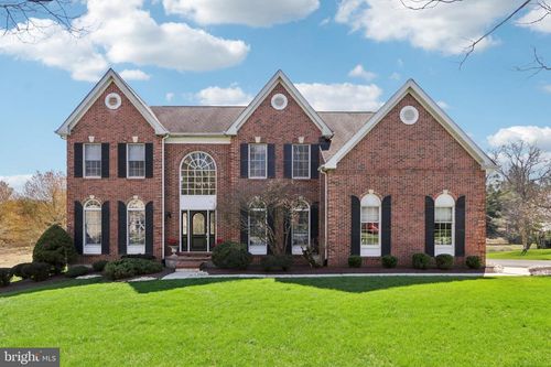 105 Nelson Dr, Southampton, PA, 18966-1545 | Card Image