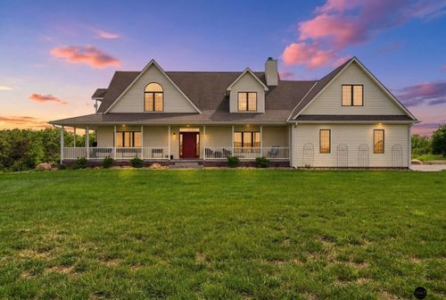 1561 Raymond Rd, Garland, NE, 68360-9347 | Card Image