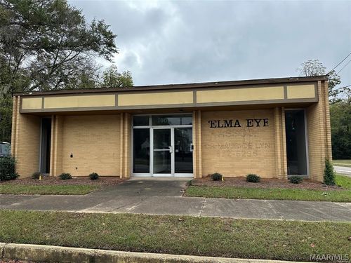 700 Dallas Ave, SELMA, AL, 36701-5451 | Card Image