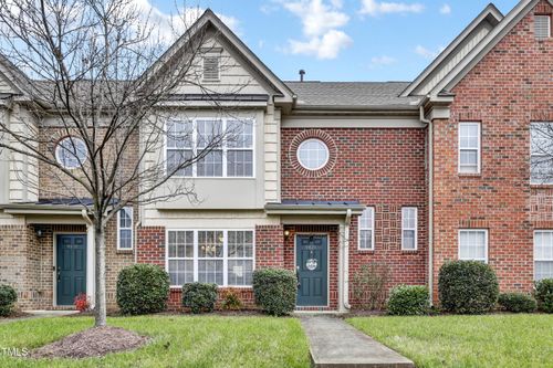 9821 Castain Dr, Raleigh, NC, 27617-4274 | Card Image