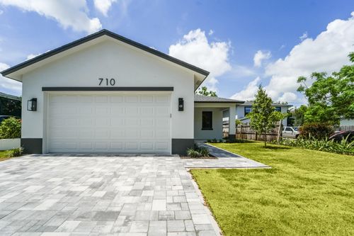 710 Talladega Street, West Palm Beach, FL, 33405 | Card Image
