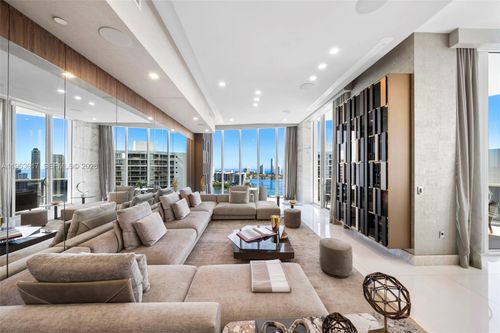 ph-1-4100 Island Blvd, Aventura, FL, 33160-5295 | Card Image