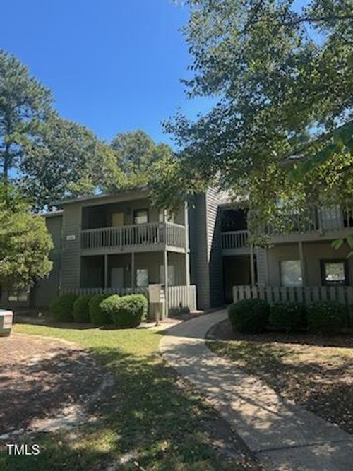 1866 Tryon Dr, Fayetteville, NC, 28303-6277 | Card Image