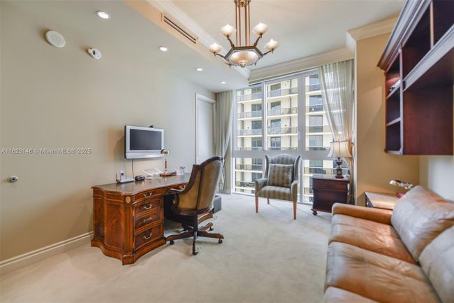 APT-1104 - 16051 Collins Ave, Condo with 4 bedrooms, 7 bathrooms and null parking in Sunny Isles Beach FL | Image 36
