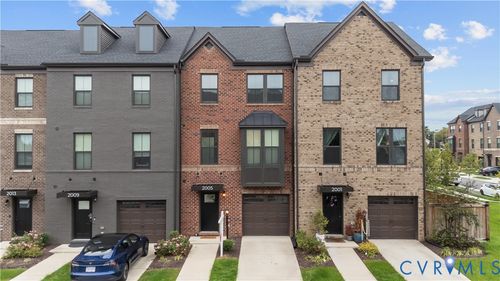2005 Old Manchester St, Richmond, VA, 23225-3840 | Card Image