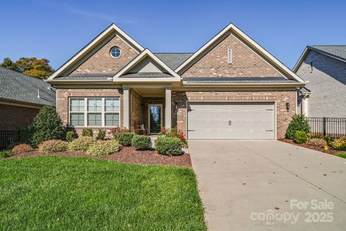 4516 Ideal Way, Harrisburg, NC, 28075-0380 | Card Image