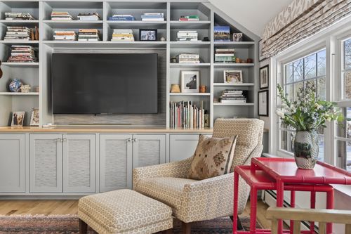 18 Woodcrest Road, Cape Elizabeth, ME, 04107 | Card Image