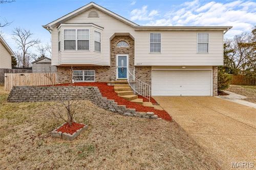 4237 Nw Point Dr, House Springs, MO, 63051-4303 | Card Image