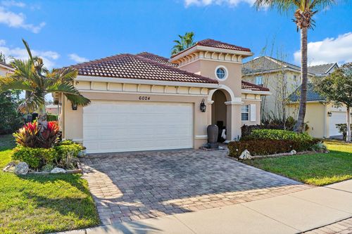 6024 Se Crooked Oak Ave, Hobe Sound, FL, 33455-8312 | Card Image