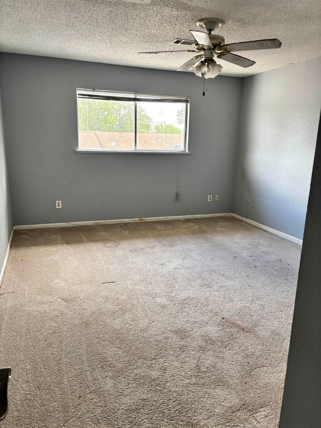 383 Pinchback Rd, Condo with 3 bedrooms, 2 bathrooms and null parking in Beaumont TX | Image 6