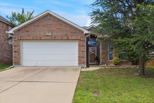 2329 Moccassin Ln, Fort Worth, TX, 76177-7328 | Card Image
