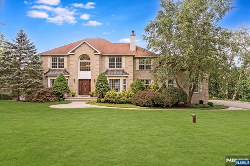 15 Dana Dr, Lafayette, NJ, 07848-4447 | Card Image
