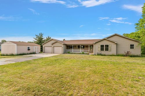 942 W 900 N, Wheatfield, IN, 46392-8439 | Card Image