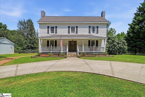 124 E Mcgee St, Honea Path, SC, 29654-1045 | Card Image