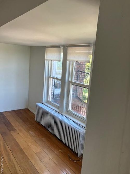 6-378 Sea Cliff Avenue, Oyster Bay, NY, 11579 | Card Image