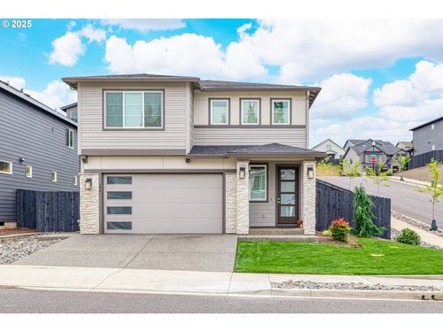 292 W Maple St, Washougal, WA, 98671-8996 | Card Image