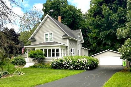 613 Mill St, Green Lake, WI, 54941-9508 | Card Image
