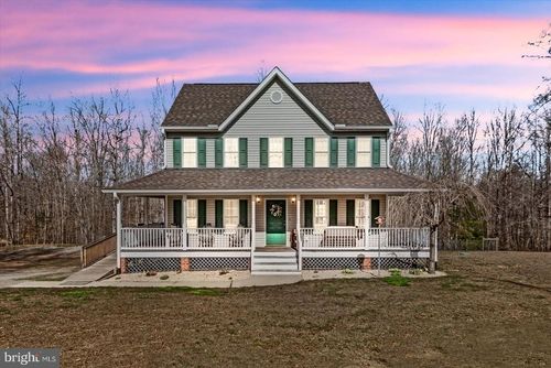 214 Castle Park Ln, Mineral, VA, 23117-3543 | Card Image
