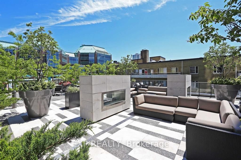 Residential Lease in Toronto C08 4