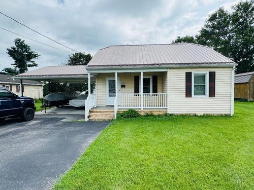 6888 Pulaski Ave, Fairlawn, VA, 24141-8816 | Card Image