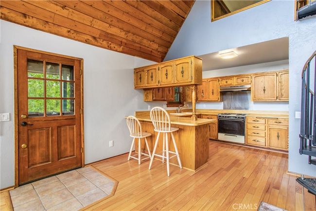 6429 Cedar Ct, House other with 3 bedrooms, 2 bathrooms and 2 parking in Angelus Oaks CA | Image 5