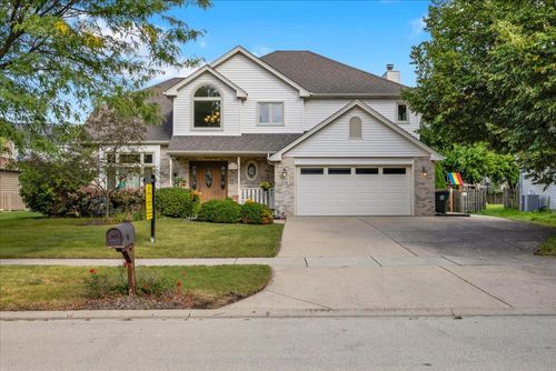 236 Isleview Dr, Oswego, IL, 60543-9210 | Card Image